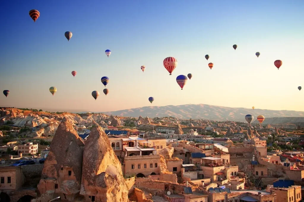 5e1cc05a654bd-capadocia-globos