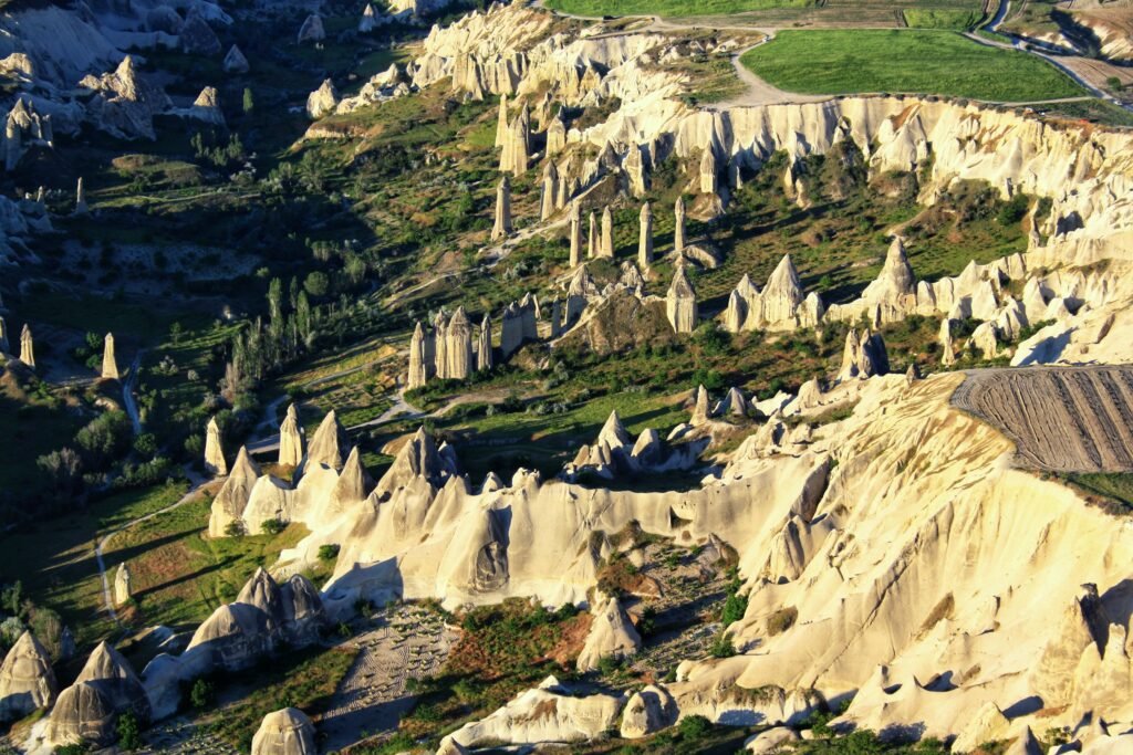Love_Valley_from_hot_air_balloon